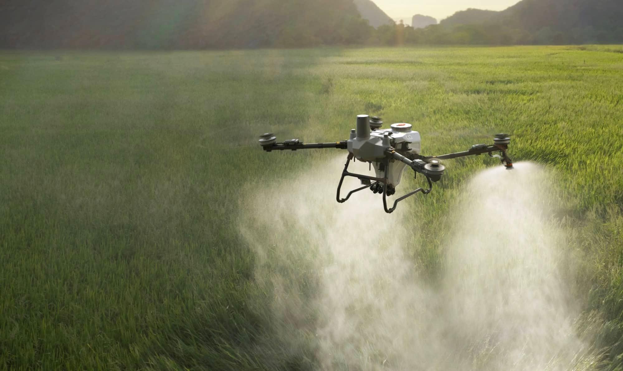 DJI Agras T55 and T100 Dual Battery Launch Globally, and Both Quietly Cleared the FCC Three Days Before the Drone Ban - DroneXL.co