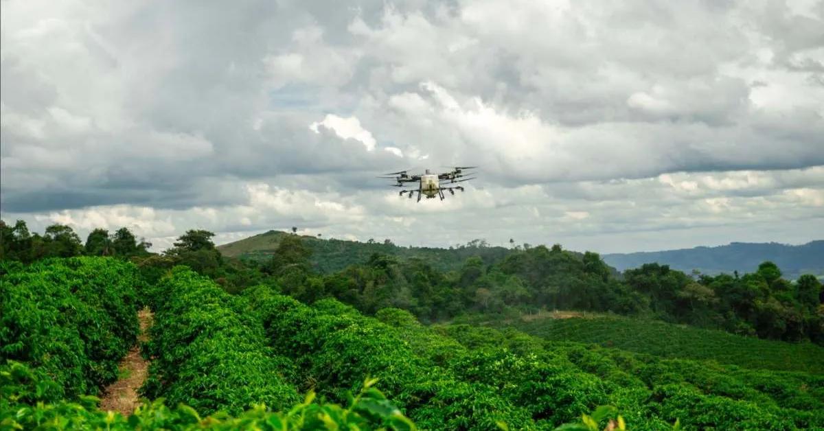 DJI agri drones boom globally, US farmers left behind - DroneDJ